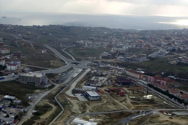 Valley of Life, Istambul 
