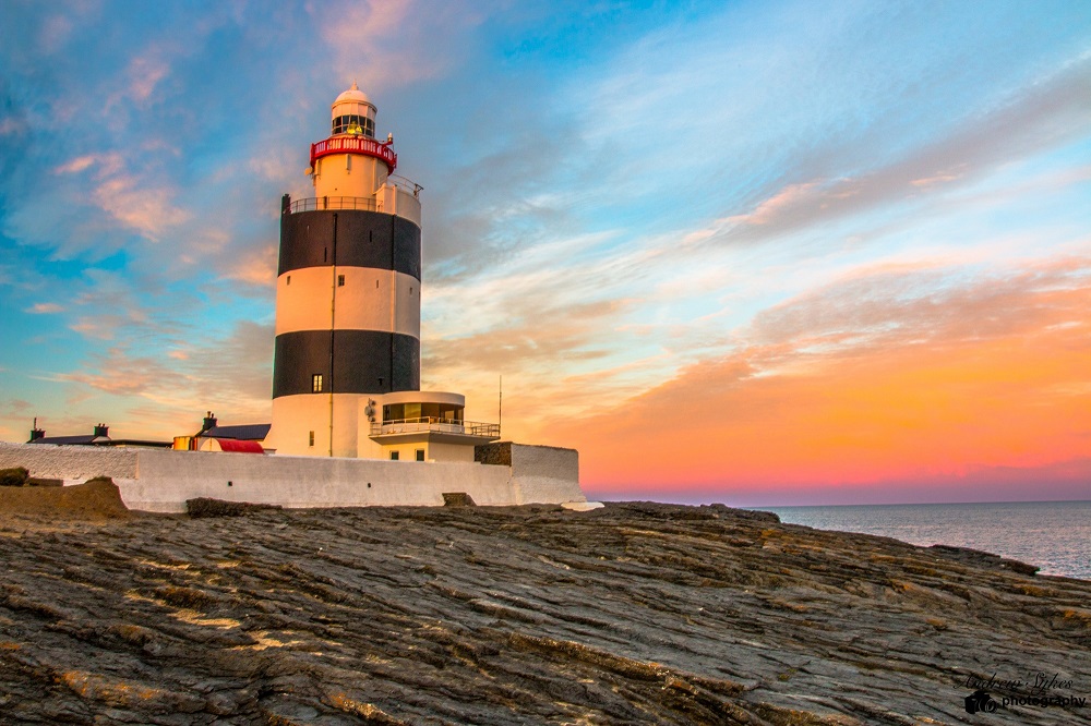 Centro de visitantes em farol na Irlanda