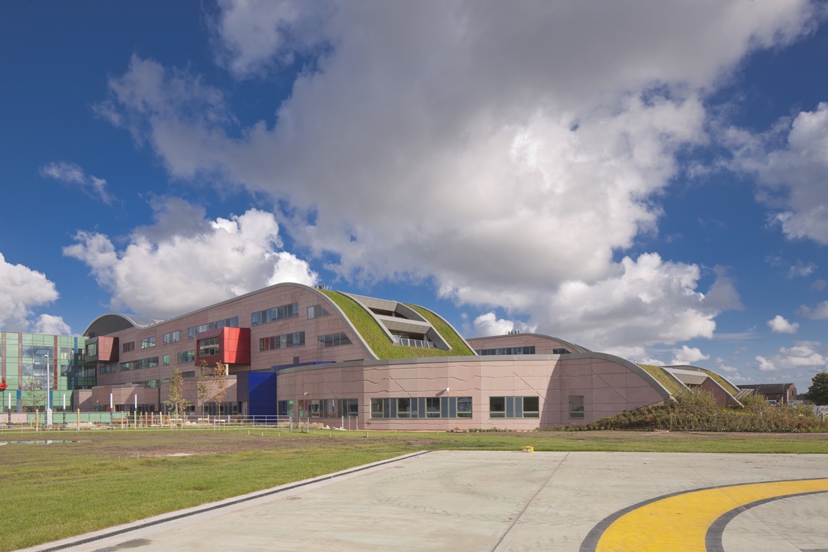 Edif&iacute;cio de apoio em hospital pedi&aacute;trico, Liverpool