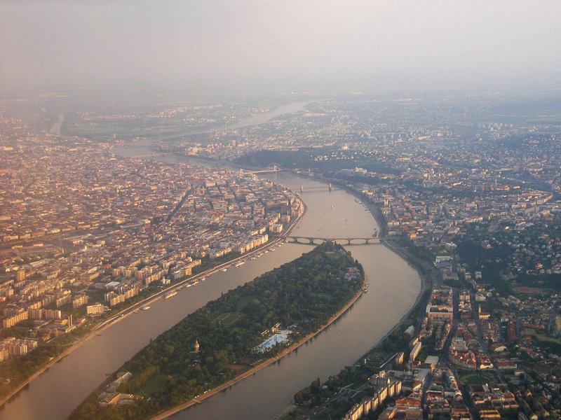 Nova ponte sobre o Dan&uacute;bio, Budapeste