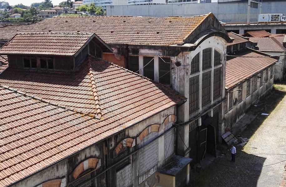 Reconvers&atilde;o e explora&ccedil;&atilde;o do antigo matadouro industrial do Porto