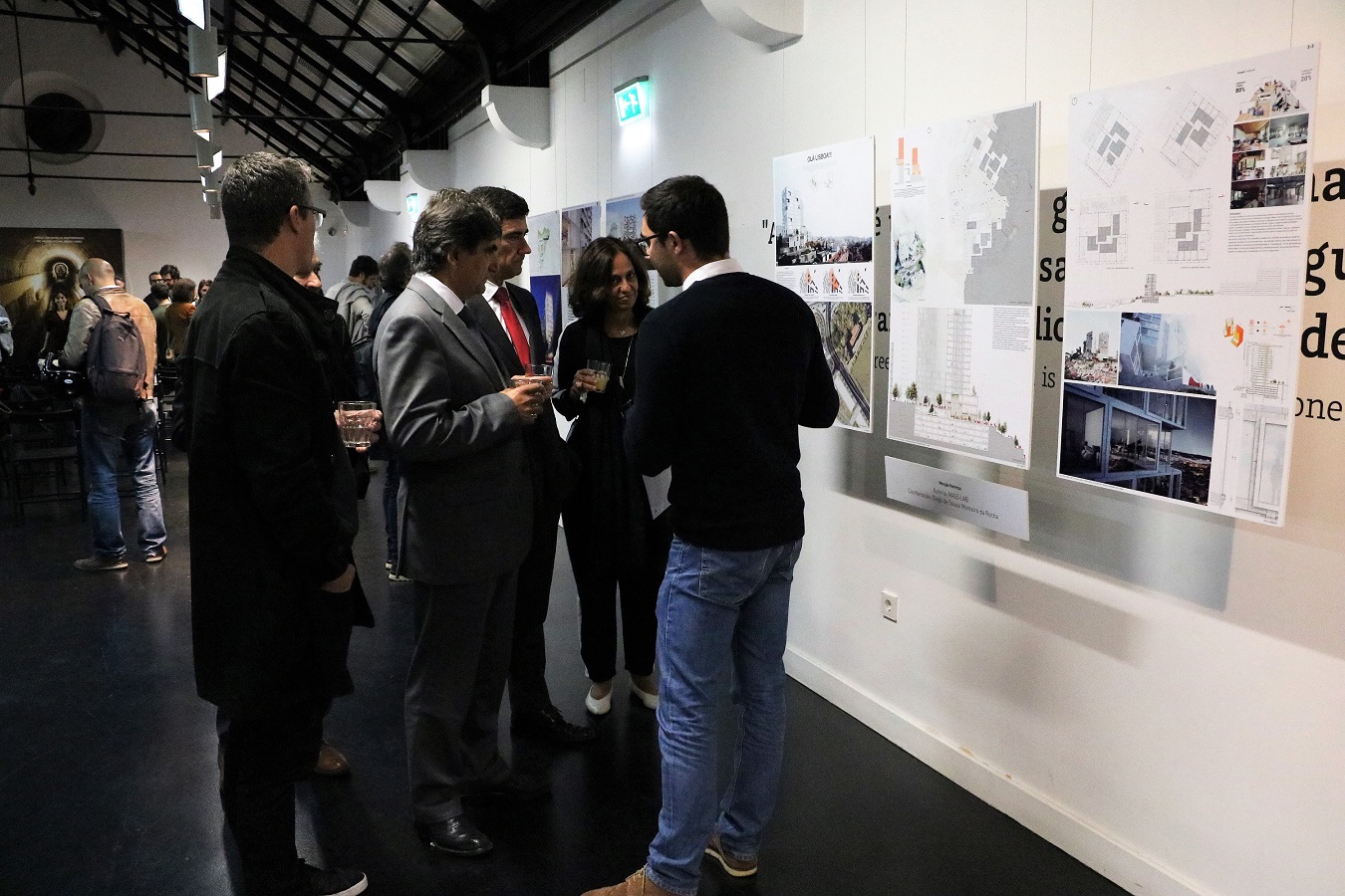Imagem 6 - Exposi&ccedil;&atilde;o do concurso do conjunto edificado em Lisboa at&eacute; dia 26 