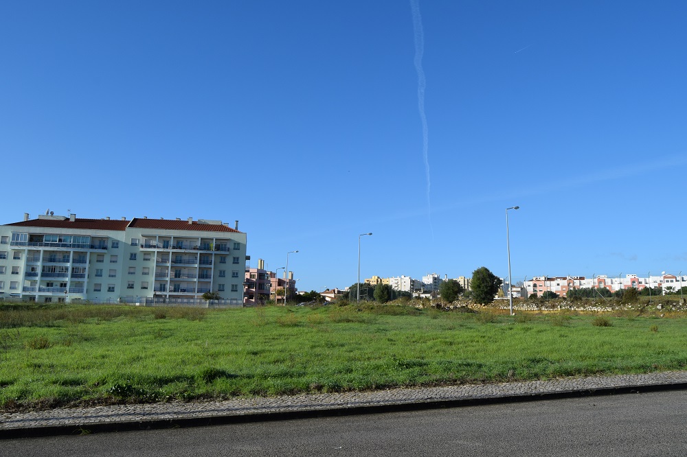 AVISO: Projecto Habita&ccedil;&atilde;o Municipal Carcavelos - Prorroga&ccedil;&atilde;o do prazo e respostas a pedidos esclarecimento 