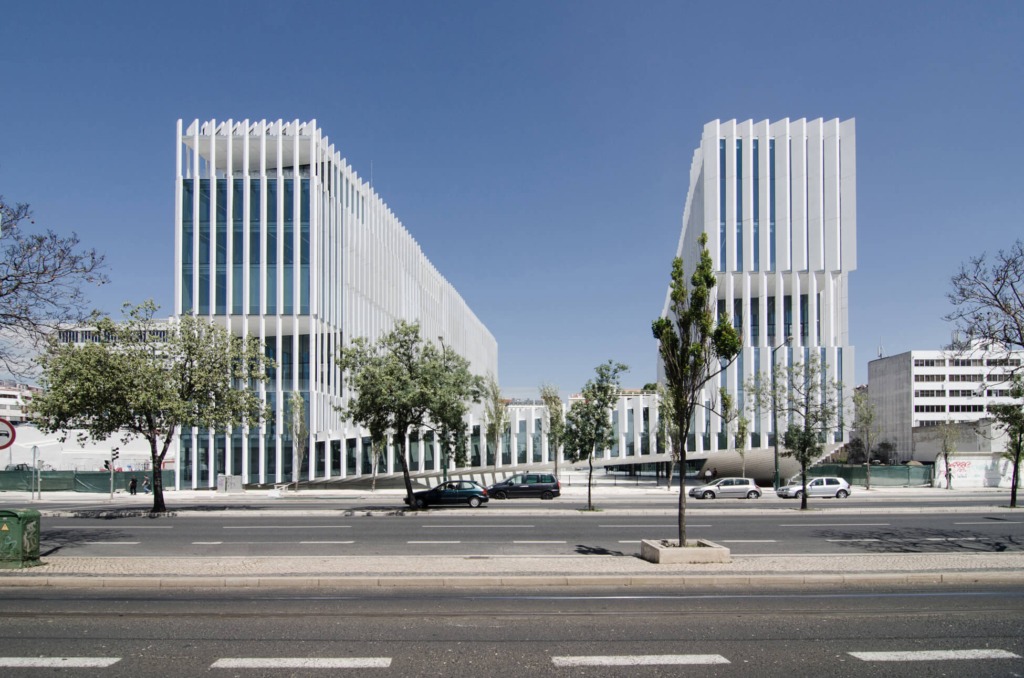 Imagem 1 - Sede da EDP e Arquip&eacute;lago na Ribeira Grande vencem Pr&eacute;mio Secil de Arquitetura 