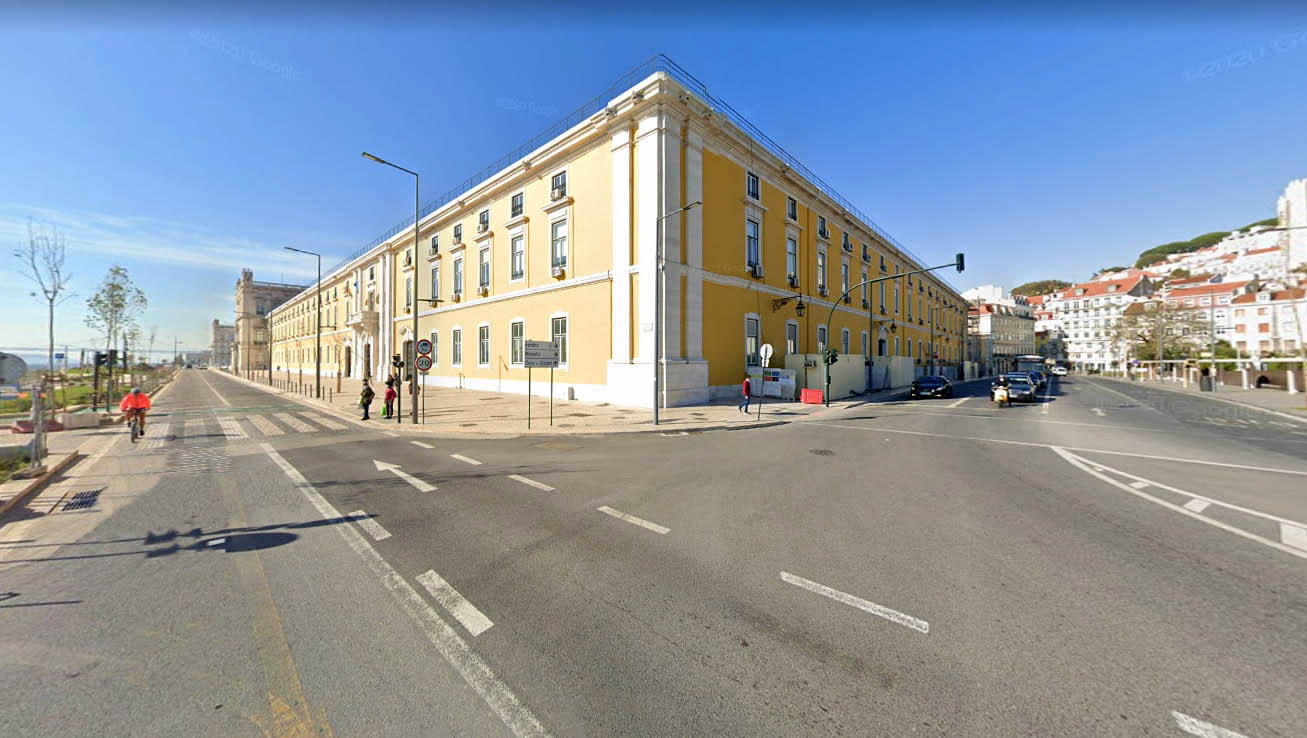 AN&Aacute;LISE - Reabilita&ccedil;&atilde;o da cobertura e fachada do Edif&iacute;cio da Ala Oriental da Pra&ccedil;a do Com&eacute;rcio, Lisboa