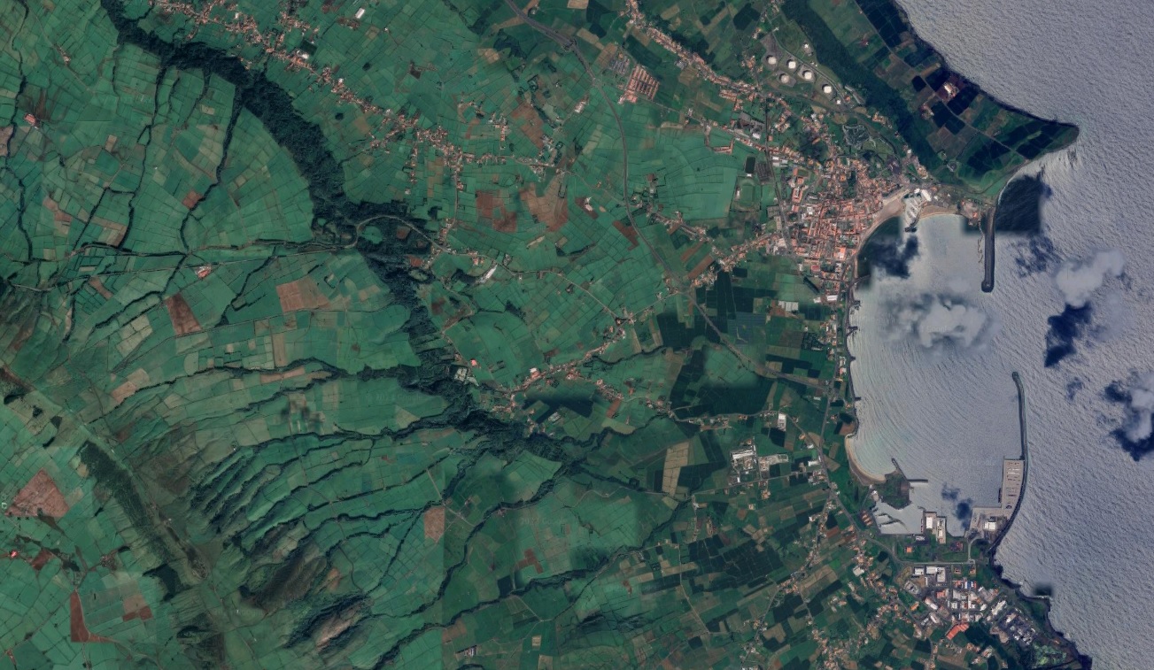 AN&Aacute;LISE &ndash; Reabilita&ccedil;&atilde;o do Bairro Nascer do Sol, Praia da Vit&oacute;ria, Ilha Terceira