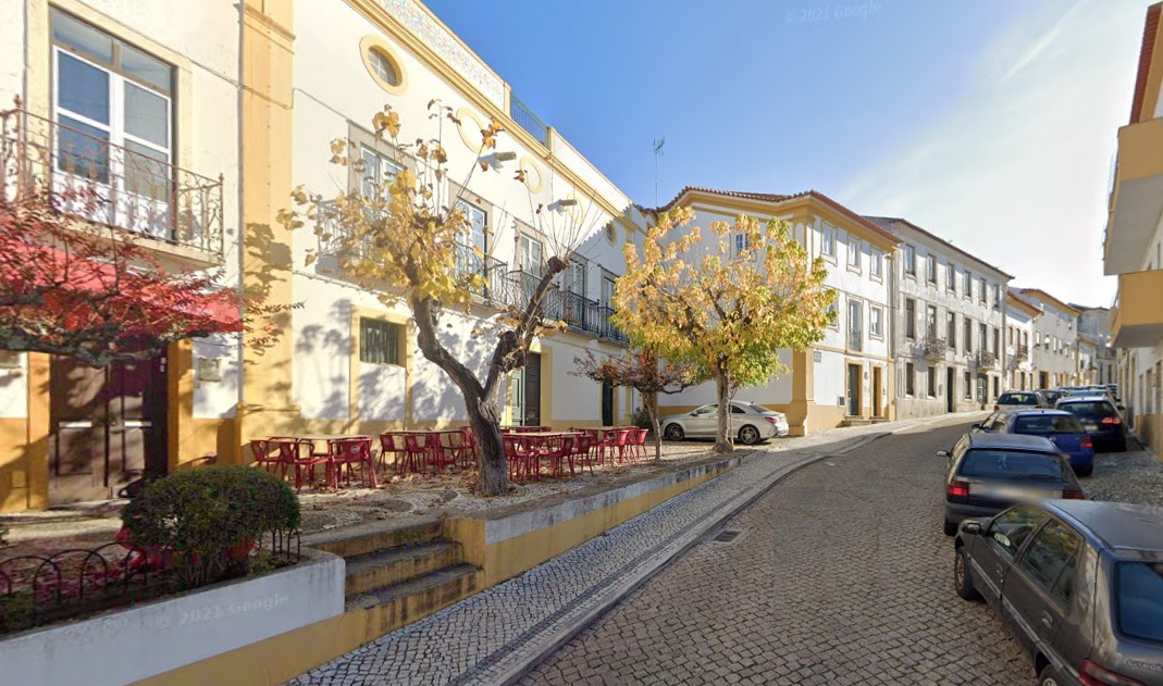 AN&Aacute;LISE &ndash; Reabilita&ccedil;&atilde;o de um edif&iacute;cio de habita&ccedil;&atilde;o no Sardoal 